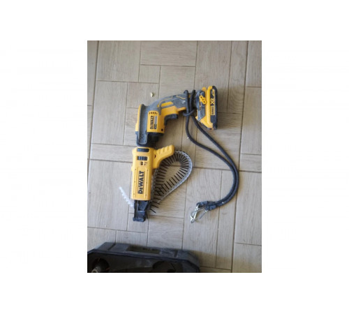 Бесщёточный ленточный шуруповерт DEWALT 18.0 В XR DCF620D2K-QW
