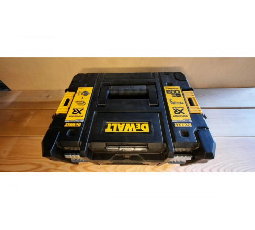 Бесщёточный ленточный шуруповерт DEWALT 18.0 В XR DCF620D2K-QW