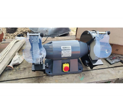 Профессиональный заточной станок KraftWell KRW-BG250 Профессиональный заточной станок KraftWell KRW-BG250