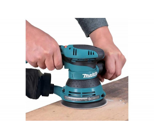 Эксцентриковая шлифмашина Makita BO5041