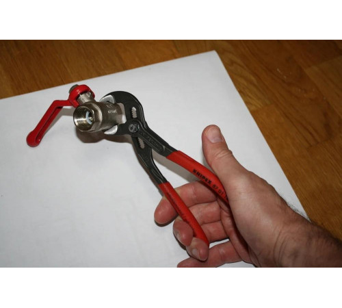 Универсальные переставные клещи KNIPEX КОБРА KN-8701180 Универсальные переставные клещи KNIPEX КОБРА KN-8701180