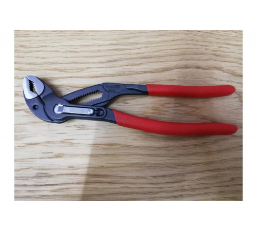 Универсальные переставные клещи KNIPEX КОБРА KN-8701180 Универсальные переставные клещи KNIPEX КОБРА KN-8701180