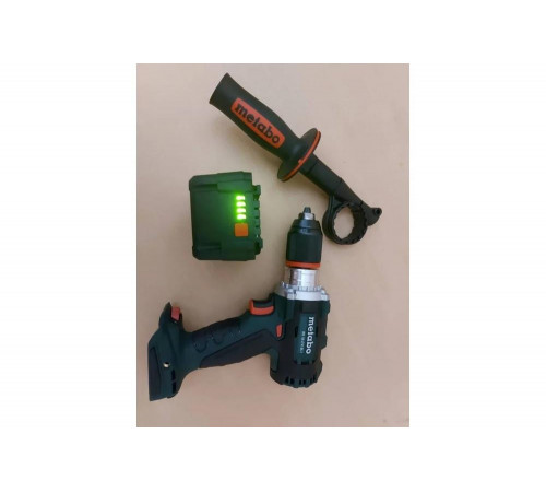 Дрель-шуруповерт METABO BS 18 LTX BL I (T03501) Дрель-шуруповерт METABO BS 18 LTX BL I (T03501)