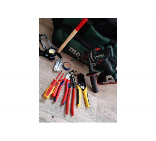 Дрель-шуруповерт METABO BS 18 LTX BL I (T03501) Дрель-шуруповерт METABO BS 18 LTX BL I (T03501)