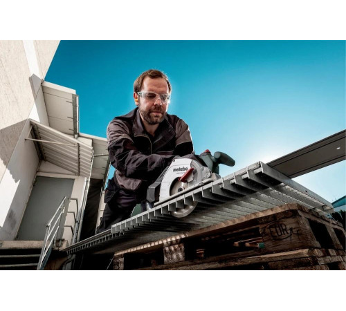 Аккумуляторная дисковая пила Metabo MKS 18 LTX 58 600771840 Аккумуляторная дисковая пила Metabo MKS 18 LTX 58 600771840
