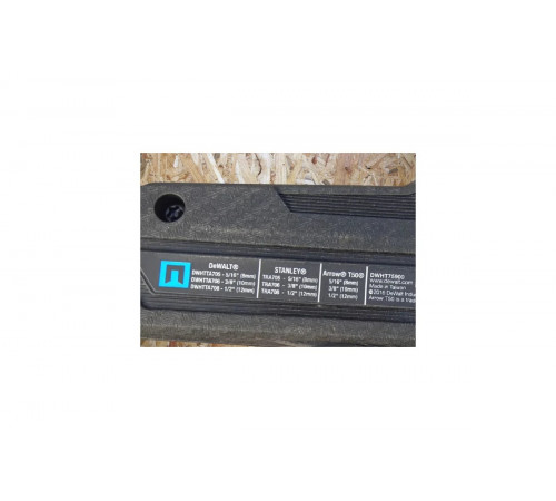 Степлер DEWALT ударный, корпус из углеволокна DWHT75900-0