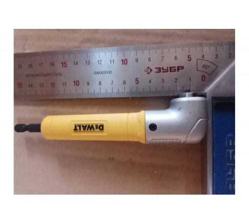 Угловая насадка ударная IMPACT + биты (9 шт.) DEWALT DT71517T