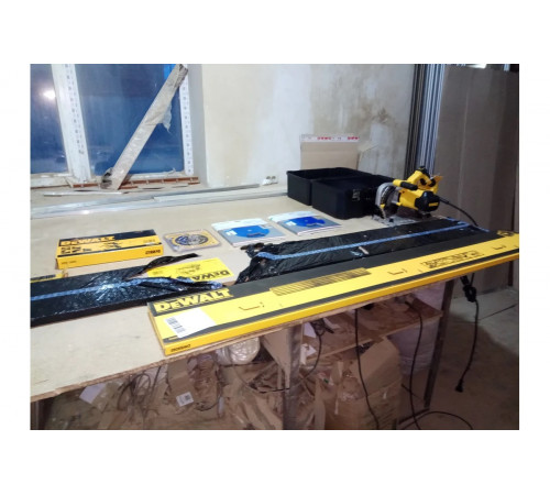 Пила циркулярная DEWALT DWS520K