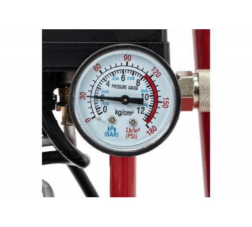 Воздушный компрессор MTX dc1500l/50, 1,5 квт, 50 л, 210 л/мин 58018 Воздушный компрессор MTX dc1500l/50, 1,5 квт, 50 л, 210 л/мин 58018