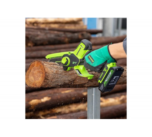 Цепная мини пила аккумуляторная GreenWorks 24V, 10см, c 1хАКБ 2Ач с USB и ЗУ 2008207USB2 Цепная мини пила аккумуляторная GreenWorks 24V, 10см, c 1хАКБ 2Ач с USB и ЗУ 2008207USB2