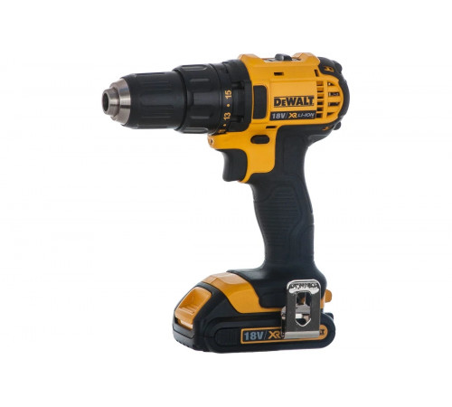 Аккумуляторная дрель-шуруповерт DEWALT DCD 780 C2P