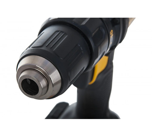 Аккумуляторная дрель-шуруповерт DEWALT DCD 780 C2P