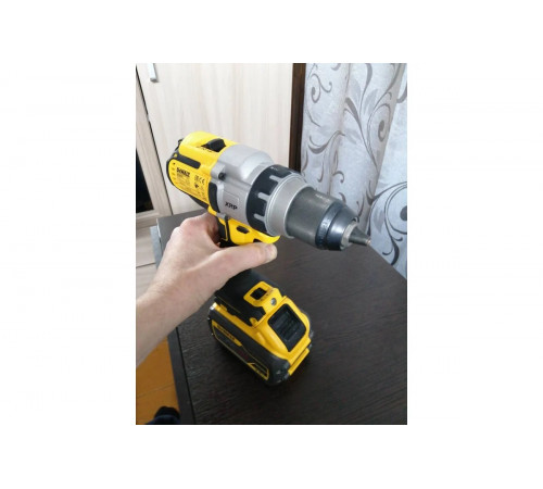 Бесщеточная дрель-шуруповерт DEWALT FLEXVOLT DCD991X1