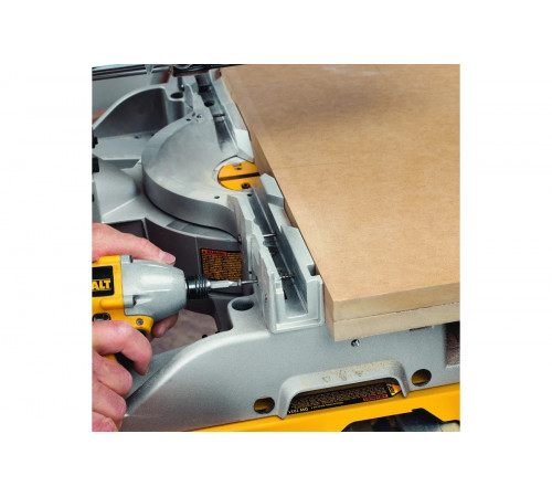 Торцовочная пила DEWALT DW 717XPS