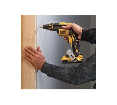 Аккумуляторный ленточный шуруповерт DEWALT DCF620N, 18 В, 30 Нм, 4400 об/мин, без АКБ и ЗУ DCF620N-XJ