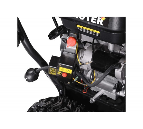 Снегоуборщик бензиновый Huter SGC 4100L Снегоуборщик бензиновый Huter SGC 4100L