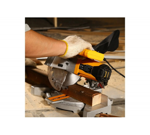 Торцовочная пила DEKO DKMS1600-210 Laser 063-4217
