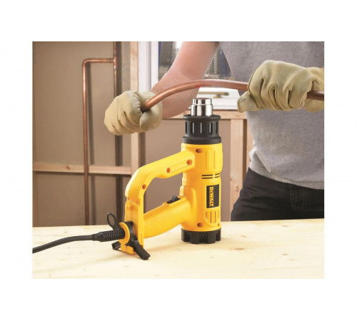 Термопистолет DEWALT D 26411