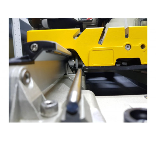 Плиткорезный станок DEWALT D24000