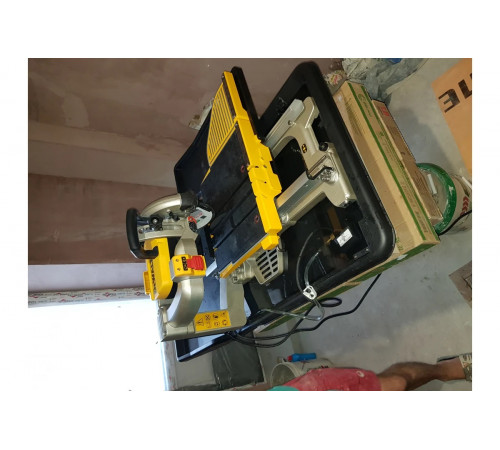 Плиткорезный станок DEWALT D24000