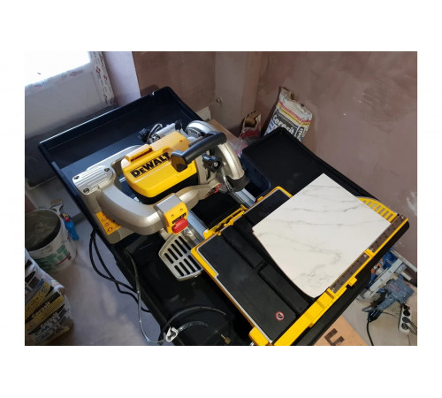 Плиткорезный станок DEWALT D24000
