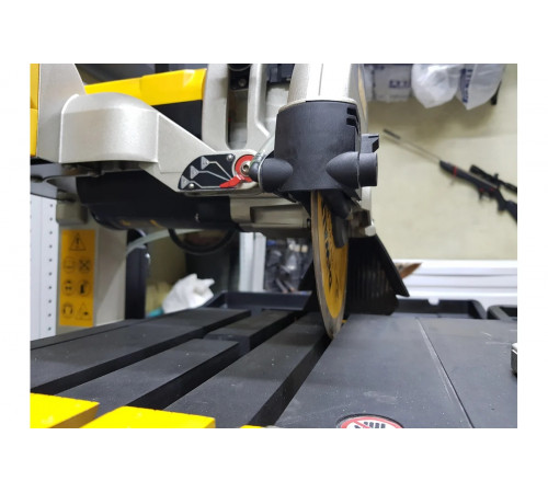 Плиткорезный станок DEWALT D24000