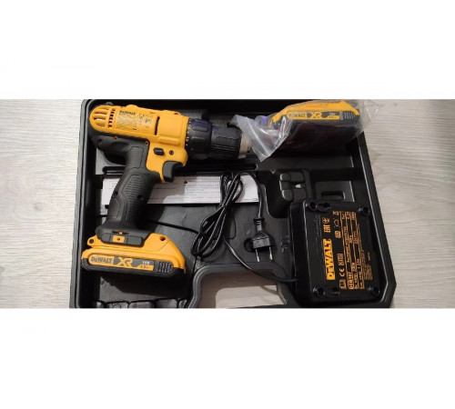 Аккумуляторная дрель-шуруповерт DEWALT DCD 771 C2