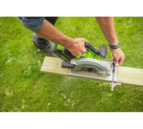 Аккумуляторная циркулярная пила GreenWorks GD24CS 1500907 Аккумуляторная циркулярная пила GreenWorks GD24CS 1500907