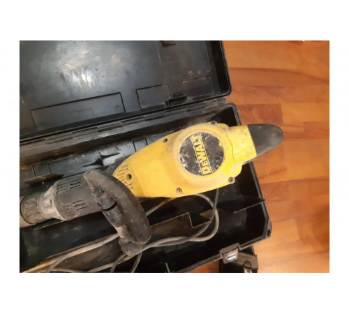 Отбойный молоток DEWALT D25899K