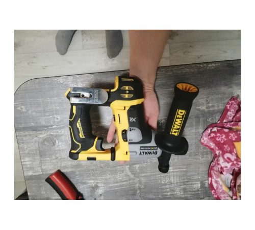 Бесщеточный перфоратор Dewalt 18 В XR SDS-Plus DCH172N-XJ