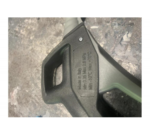 Короткий продувочный пистолет с безопасной форсункой RODCRAFT 8240S 8955000009 Короткий продувочный пистолет с безопасной форсункой RODCRAFT 8240S 8955000009