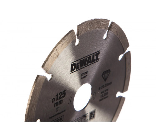 Диск алмазный сегментированный для УШМ универсальный (125х22,2 мм) DEWALT DT 3711