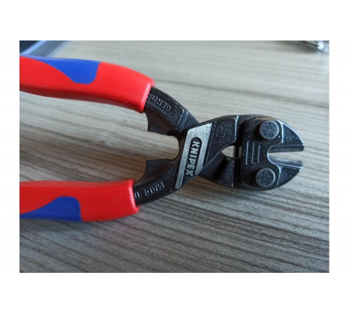 Болторезы KNIPEX Коболт KN-7102200