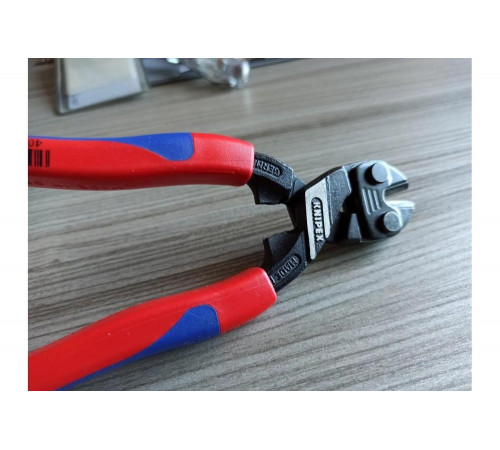 Болторезы KNIPEX Коболт KN-7102200