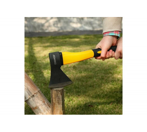 Топор с фибергласовой рукоятью DEKO DKFA600 600 г 065-0969 Топор с фибергласовой рукоятью DEKO DKFA600 600 г 065-0969