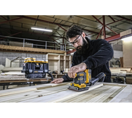 Вибрационная плоскошлифовальная машина DEWALT 18 В XR DCW200N-XJ