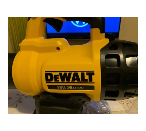 Аккумуляторный воздуходув DEWALT 18 В XR BRUSHLESS DCM562PB