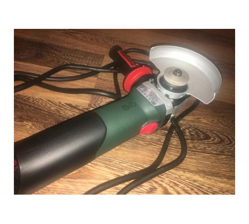 Набор METABO УШМ (болгарка) WEV 17-125 Quick (600516000) + Японский нож KIOMO Набор METABO УШМ (болгарка) WEV 17-125 Quick (600516000) + Японский нож KIOMO