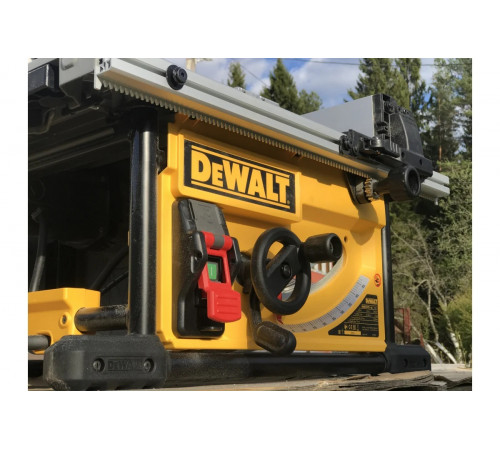 Настольная пила DEWALT DWE7492