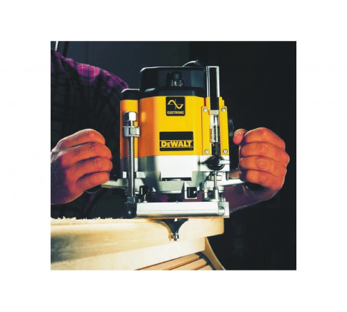 Фрезер DEWALT DW 625 E