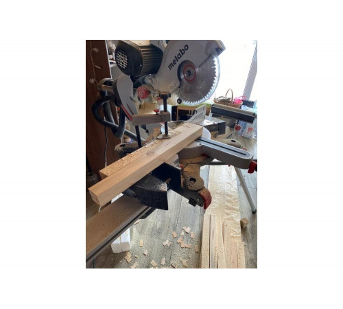 Торцовочная пила Metabo KGS 254 I Plus 0102540200