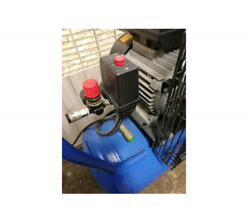Компрессор Remeza СБ 4/С- 50 LB 30 A Компрессор Remeza СБ 4/С- 50 LB 30 A
