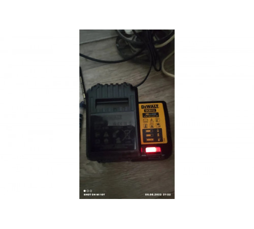 Аккумулятор (18 В; 5.0 А*ч; Li-Ion) DEWALT DCB 184