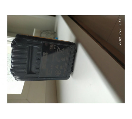 Аккумулятор (18 В; 5.0 А*ч; Li-Ion) DEWALT DCB 184
