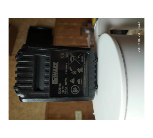 Аккумулятор (18 В; 5.0 А*ч; Li-Ion) DEWALT DCB 184