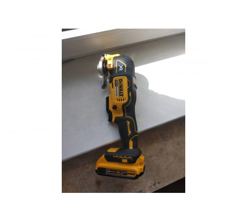 Аккумуляторный многофункциональный инструмент DEWALT DCS355N-XJ