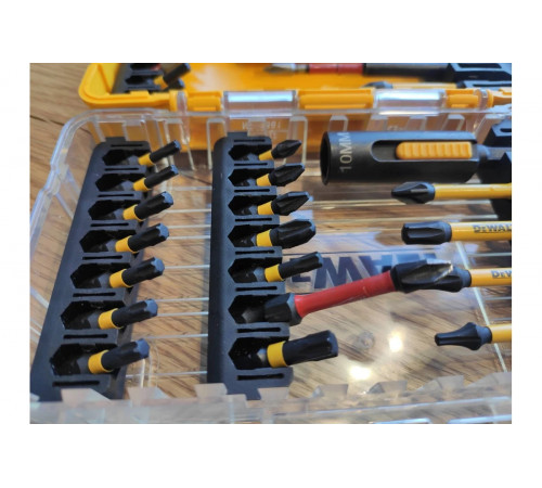 Набор бит и насадок FLEXTORQ 32 шт DEWALT DT70747T-QZ