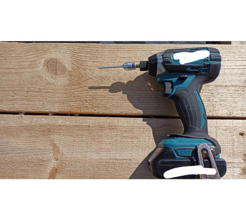 Магнитный держатель для бит IMPACT Torsion (50 мм) DEWALT DT70547T