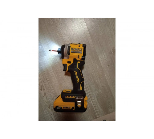 Бесщёточный импульсный шуруповерт Dewalt 18 В XR DCF850N-XJ