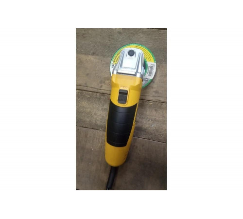 Угловая шлифовальная машина Kolner KAG 125/750 8020700486 Угловая шлифовальная машина Kolner KAG 125/750 8020700486